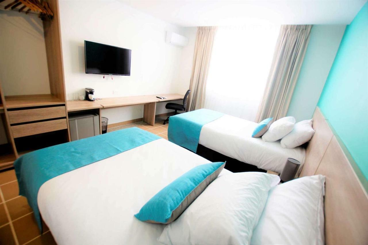 Best Western Puerto Gaitán Extérieur photo